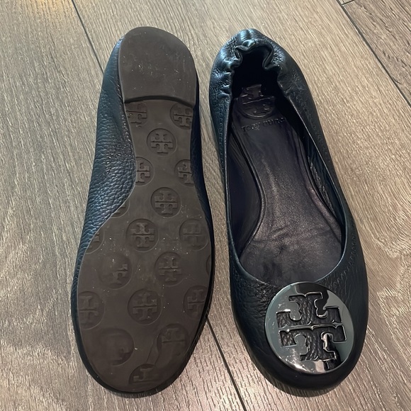Tory Burch signature flats - Picture 3 of 3